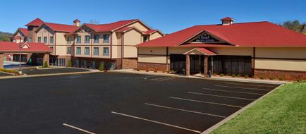 Fairfield Inn & Suites Helen Exterior