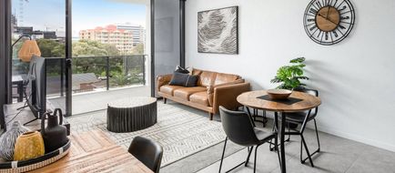 Astra Apartments Wollongong Room