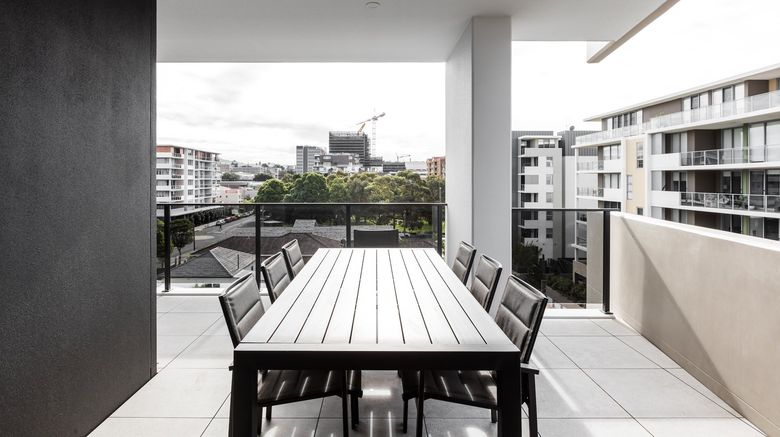 <b>Astra Apartments Wollongong Room</b>. Images powered by <a href="https://www.leonardoworldwide.com/" title="Leonardo Worldwide" target="_blank">Leonardo</a>.