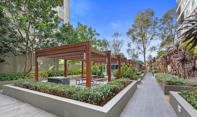 Astra Apartments MacQuarie Park Exterior