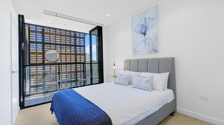 Astra Apartments St Leonards Room