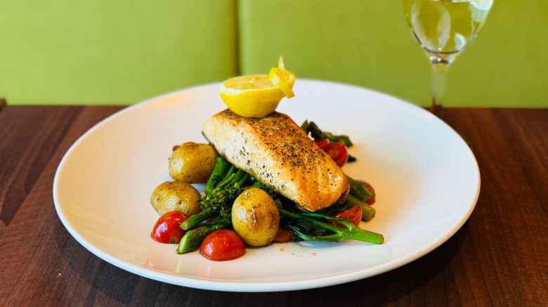 <b>Holiday Inn Express London-Stratford Restaurant</b>. Images powered by <a href="https://www.leonardoworldwide.com/" title="Leonardo Worldwide" target="_blank">Leonardo</a>.