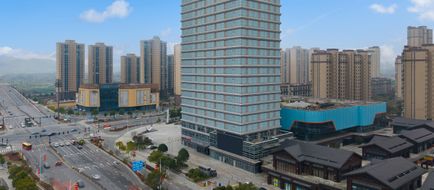 Hampton Yichun High-Speed Railway Exterior
