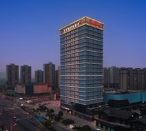 Hampton Yichun High-Speed Railway Exterior