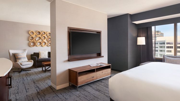 Hotel Champlain, Curio Collection Room