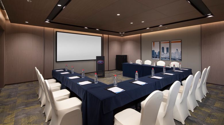 <b>Hampton Inn Baoding High-Tech Zone Meeting</b>. Images powered by <a href="https://www.leonardoworldwide.com/" title="Leonardo Worldwide" target="_blank">Leonardo</a>.