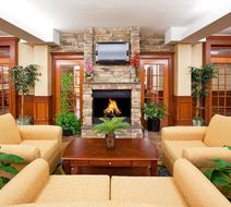 Holiday Inn Express/Suites Auburn Hills Lobby