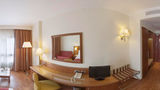 <b>Holiday Inn Cagliari Room</b>. Virtual Tours powered by <a href="https://www.leonardoworldwide.com/" title="Leonardo Worldwide" target="_blank">Leonardo</a>.