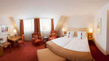 <b>Holiday Inn Nuernberg City Centre Room</b>. Virtual Tours powered by <a href="https://www.leonardoworldwide.com/" title="Leonardo Worldwide" target="_blank">Leonardo</a>.