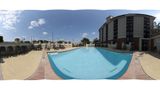 <b>Holiday Inn Express Airport Pool</b>. Virtual Tours powered by <a href="https://www.leonardoworldwide.com/" title="Leonardo Worldwide" target="_blank">Leonardo</a>.