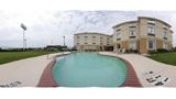 <b>Holiday Inn Express Pool</b>. Virtual Tours powered by <a href="https://www.leonardoworldwide.com/" title="Leonardo Worldwide" target="_blank">Leonardo</a>.