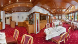<b>Holiday Inn Munich-South Restaurant</b>. Virtual Tours powered by <a href="https://www.leonardoworldwide.com/" title="Leonardo Worldwide" target="_blank">Leonardo</a>.