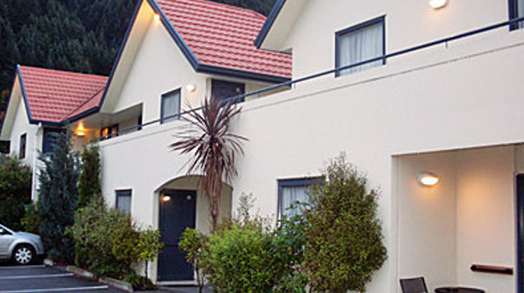 Bella Vista Motel Queenstown Exterior