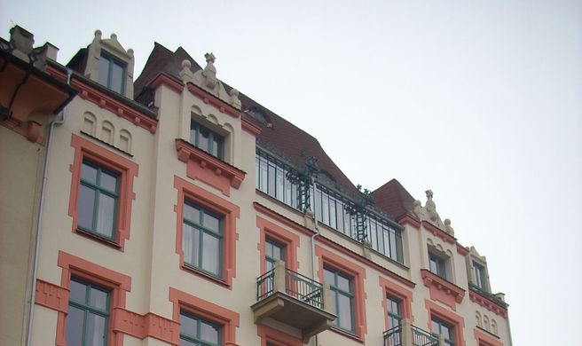 Antique Apartments Exterior