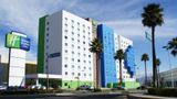 <b>Holiday Inn Express Hotel & Suites Exterior</b>. Virtual Tours powered by <a href="https://www.leonardoworldwide.com/" title="Leonardo Worldwide" target="_blank">Leonardo</a>.