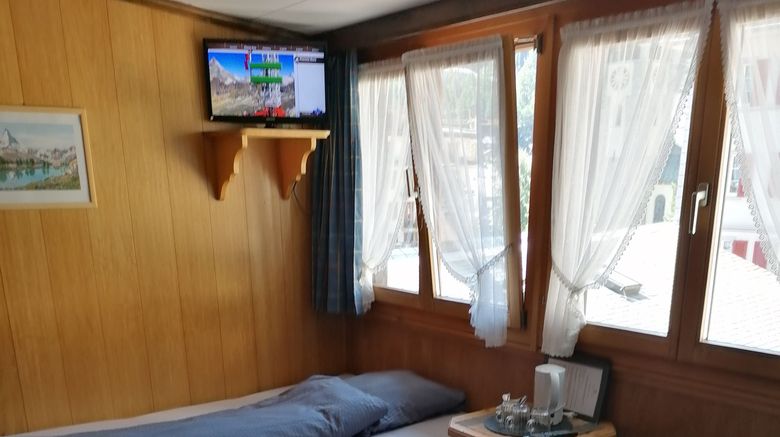 <b>Hotel Helvetia Room</b>. Images powered by <a href="https://www.leonardoworldwide.com/" title="Leonardo Worldwide" target="_blank">Leonardo</a>.