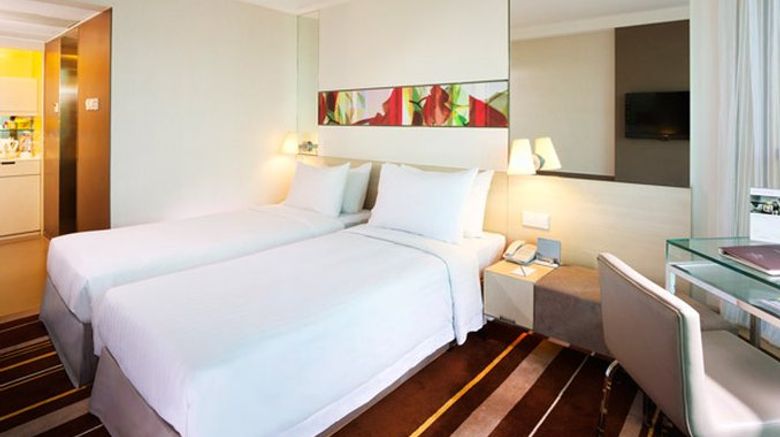 <b>The Royal Pacific Hotel & Towers Room</b>. Images powered by <a href="https://www.leonardoworldwide.com/" title="Leonardo Worldwide" target="_blank">Leonardo</a>.