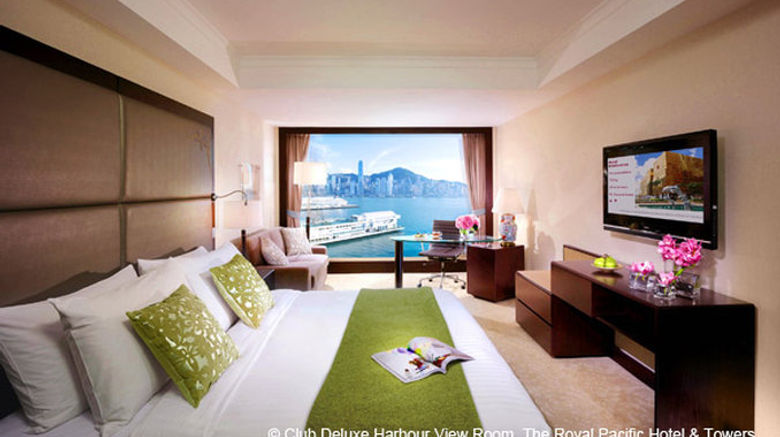 <b>The Royal Pacific Hotel & Towers Room</b>. Images powered by <a href="https://www.leonardoworldwide.com/" title="Leonardo Worldwide" target="_blank">Leonardo</a>.