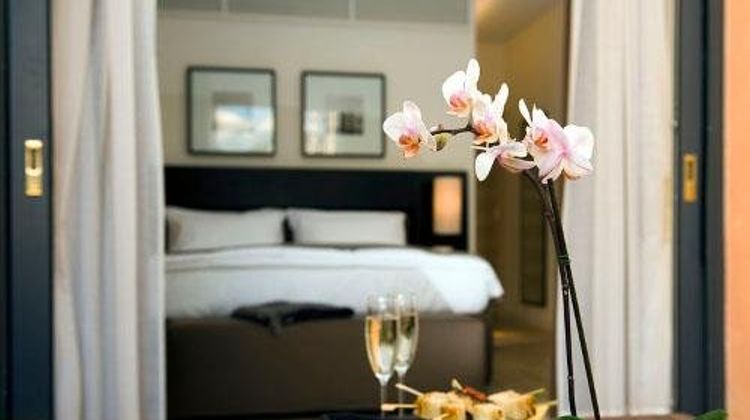 MarinaPlace Room