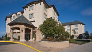 Bay Landing Hotel