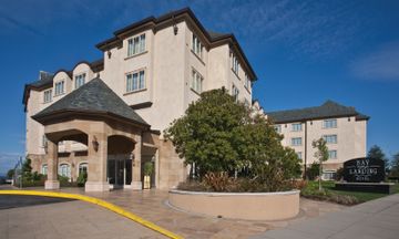 Bay Landing Hotel