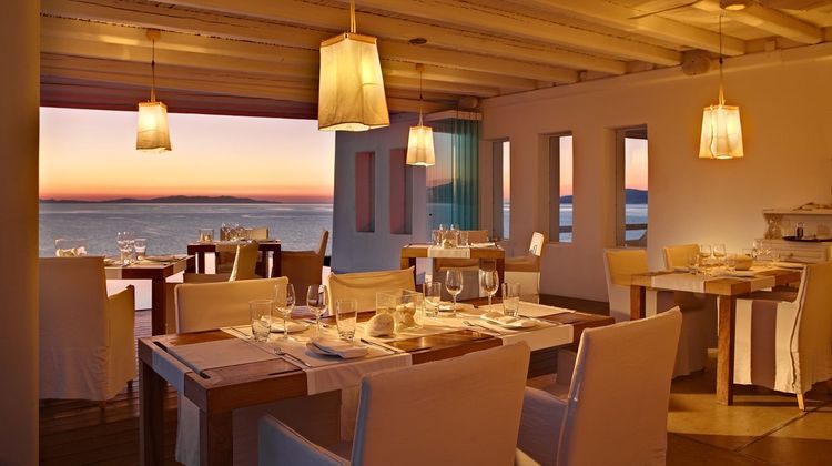 Cavo Tagoo Restaurant