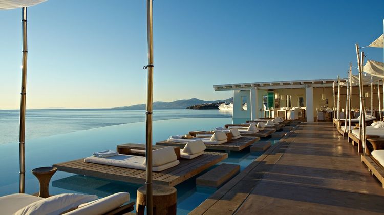 Cavo Tagoo Pool