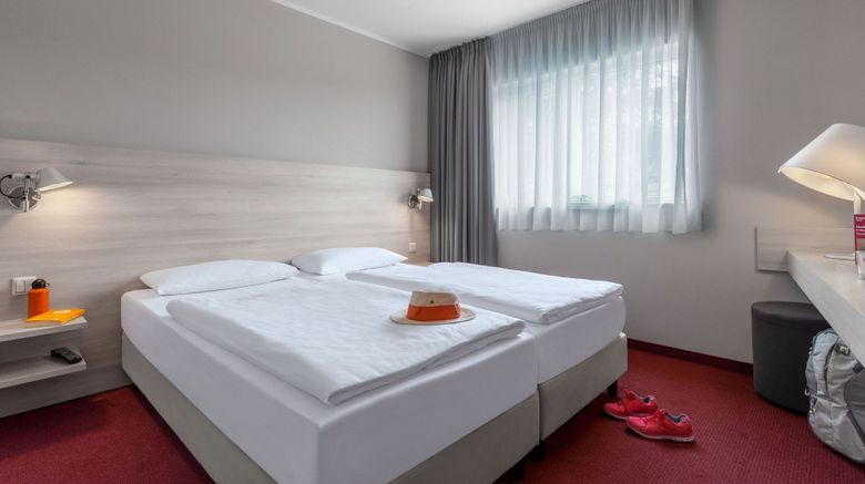 <b>Autobahnmotel Reinhardshain Nord Room</b>. Images powered by <a href="https://www.leonardoworldwide.com/" title="Leonardo Worldwide" target="_blank">Leonardo</a>.