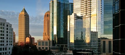 Loews Atlanta Hotel Exterior
