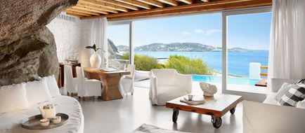 Cavo Tagoo Room