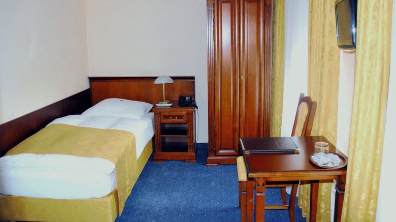 <b>Baden Hotel Room</b>. Images powered by <a href="https://www.leonardoworldwide.com/" title="Leonardo Worldwide" target="_blank">Leonardo</a>.