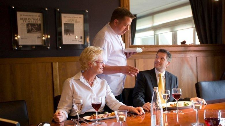 <b>Van der Valk Hotel Hengelo Meeting</b>. Images powered by <a href="https://www.leonardoworldwide.com/" title="Leonardo Worldwide" target="_blank">Leonardo</a>.