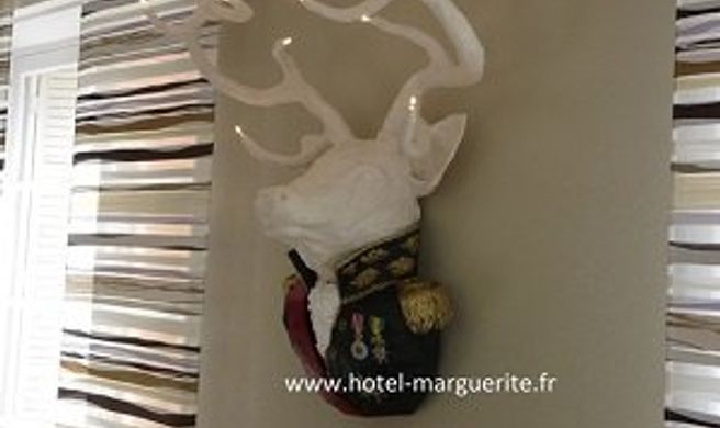 Citotel Marguerite Lobby