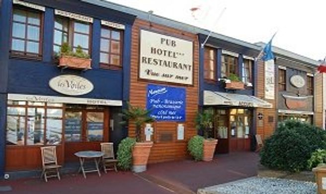 Hotel Les Voiles Exterior