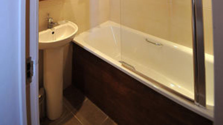 <b>Columba Hotel Room</b>. Images powered by <a href="https://www.leonardoworldwide.com/" title="Leonardo Worldwide" target="_blank">Leonardo</a>.