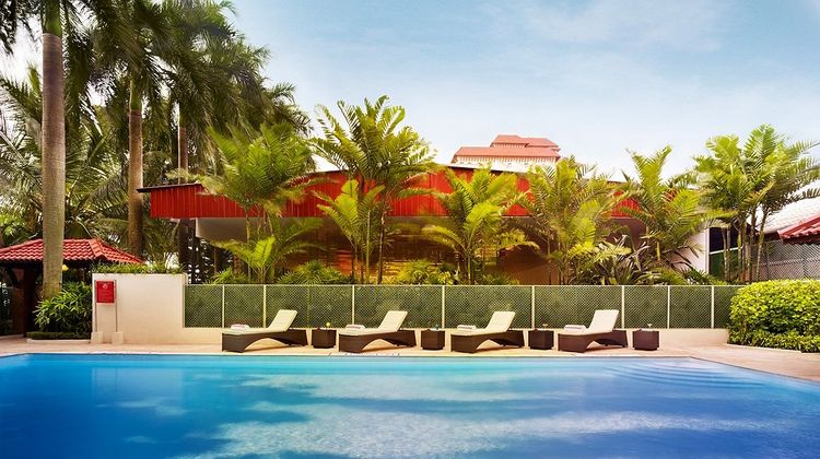 Vivanta Ernakulam, Marine Drive Pool