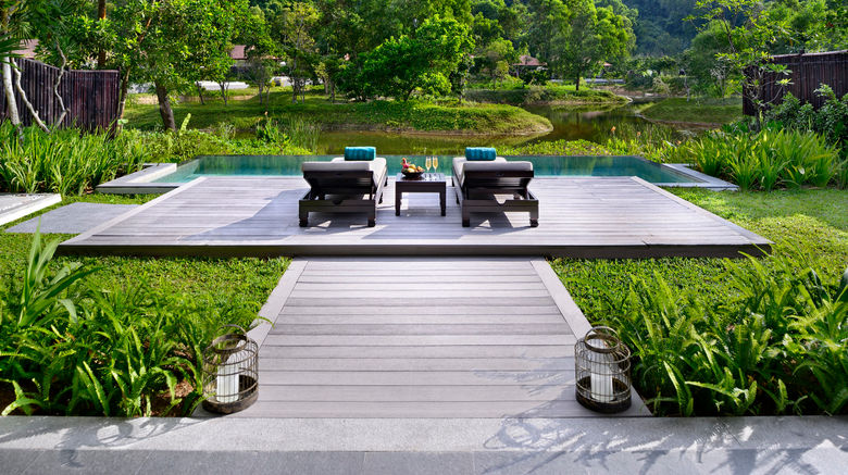 <b>Banyan Tree Lang Co Vietnam Pool</b>. Images powered by <a href="https://www.leonardoworldwide.com/" title="Leonardo Worldwide" target="_blank">Leonardo</a>.