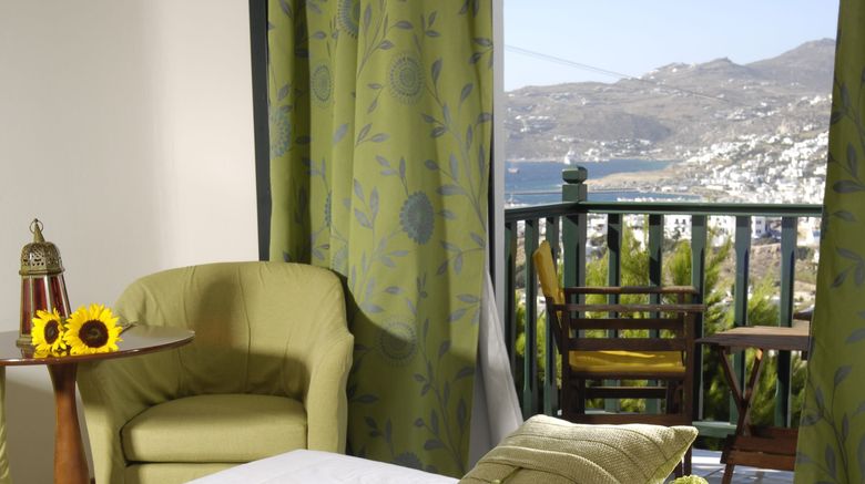 <b>Tharroe of Mykonos Room</b>. Images powered by <a href="https://www.leonardoworldwide.com/" title="Leonardo Worldwide" target="_blank">Leonardo</a>.