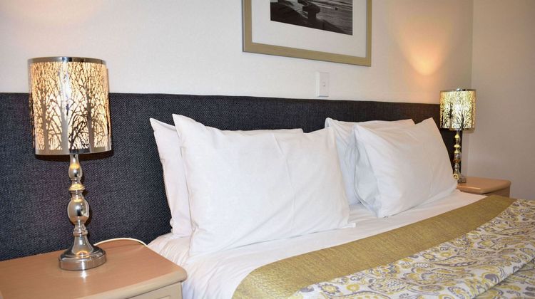 Baywatch Motor Inn Room