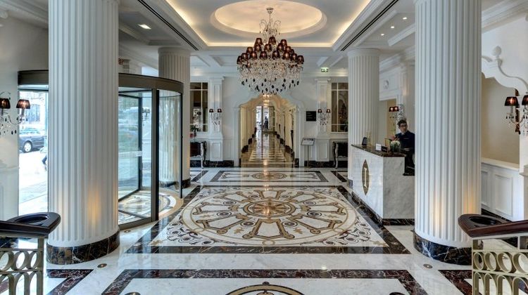 InterContinental Porto-Palacio das Cardo Lobby