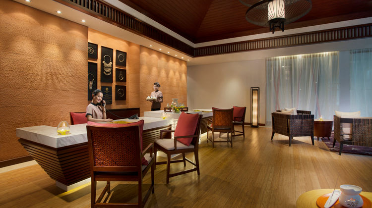 Angsana Lang Co Resort Spa