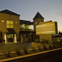 Hotel Strata