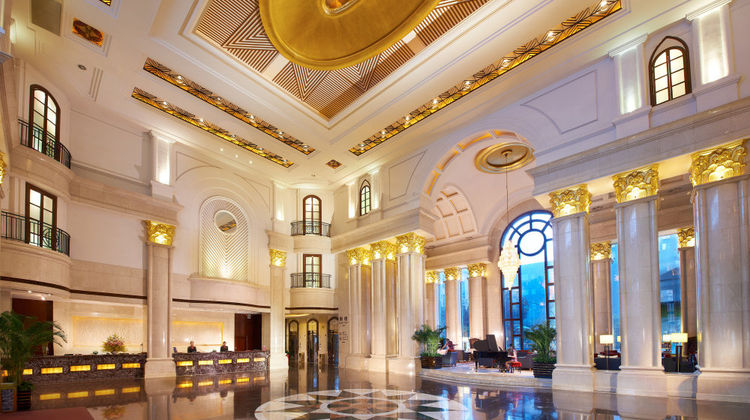 Crowne Plaza Hotel City Center Ningbo Lobby