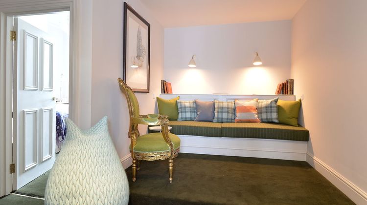 New Park Manor Hotel Suite