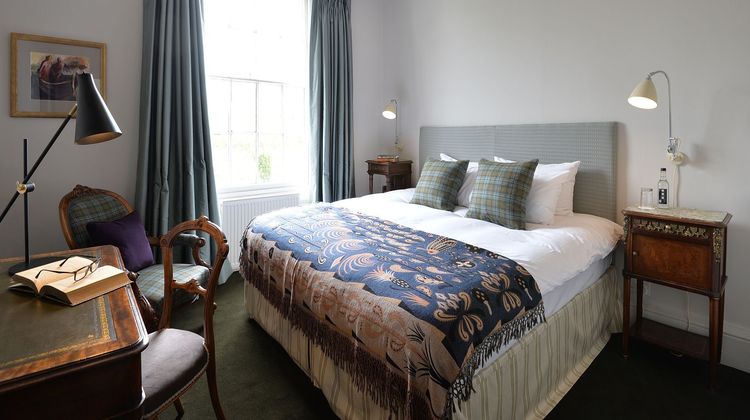 New Park Manor Hotel Room
