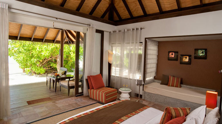 <b>Velassaru Maldives Beach</b>. Images powered by <a href="https://www.leonardoworldwide.com/" title="Leonardo Worldwide" target="_blank">Leonardo</a>.