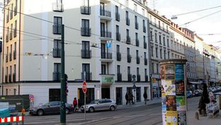 Augusten Hotel