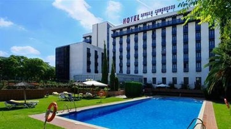 The Sevilla Congresos Hotel Pool