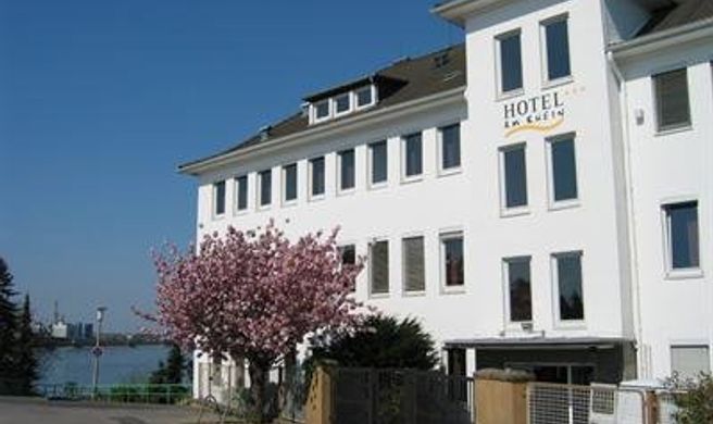Hotel Am Rhein Exterior