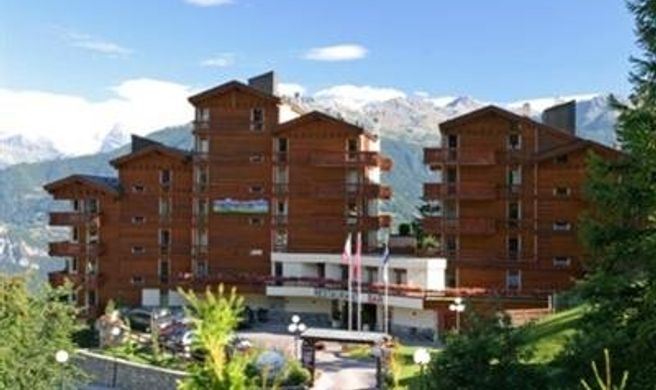Aparthotel helvetia Intergolf Exterior